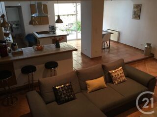  Maison à louer 3 pièces 89 m²