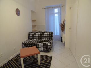  Appartement à louer 1 pièce 21 m²