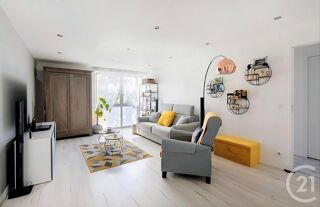  Appartement � vendre 5 pi�ces 89 m�