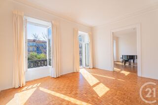  Appartement à vendre 5 pièces 209 m²