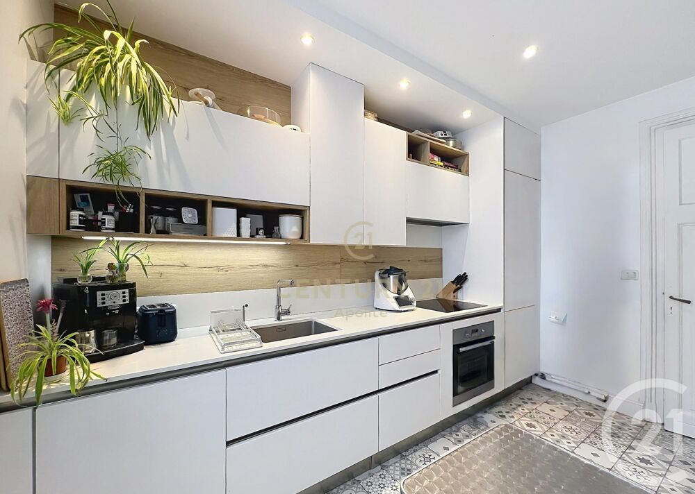 vente Appartement - 5 pièce(s) - 145 m² La Madeleine (59110)