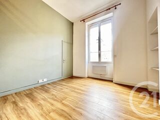  Appartement à louer 1 pièce 24 m²