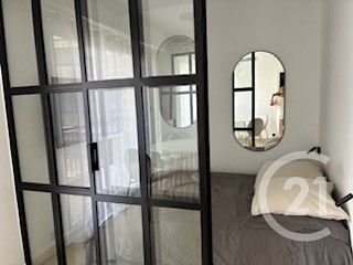  Appartement à louer 2 pièces 31 m²