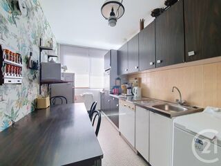  Appartement à vendre 5 pièces 94 m²
