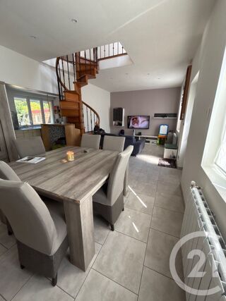 vente Maison - 6 pièce(s) - 100 m² Saint-Quentin (02100)