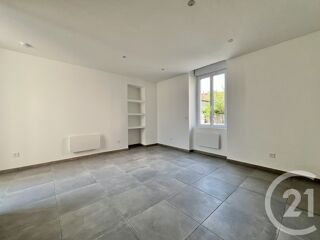  Appartement à louer 2 pièces 38 m²