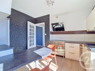  Appartement à vendre 4 pièces 121 m²