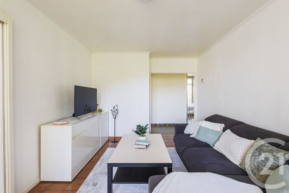 vente Appartement - 4 pièce(s) - 67 m² Saint-Martin-d'Hères (38400)