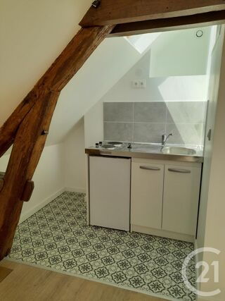  Appartement à louer 1 pièce 19 m²