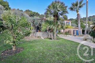  Maison  vendre 7 pices 243 m