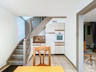  Appartement � louer 5 pi�ces 104 m�