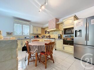  Maison � vendre 4 pi�ces 185 m�