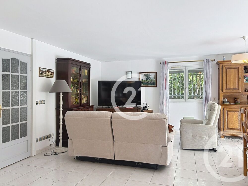 À vendre Elne (66200) Belle maison méditerranéenne 4 f....