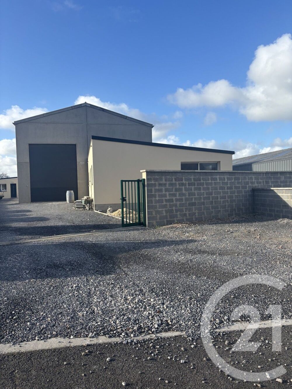 location Autres - 209 m² Samer (62830)