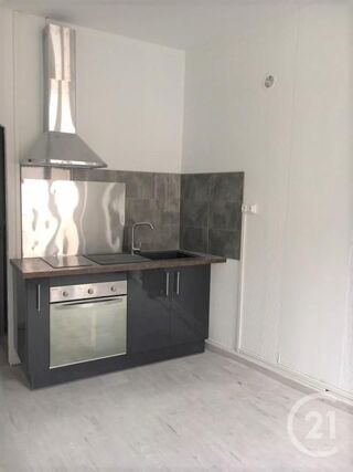  Appartement à louer 2 pièces 37 m²