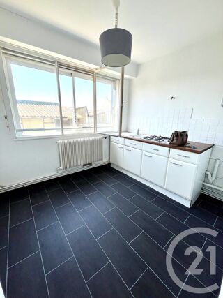  Immeuble à vendre 475 m²