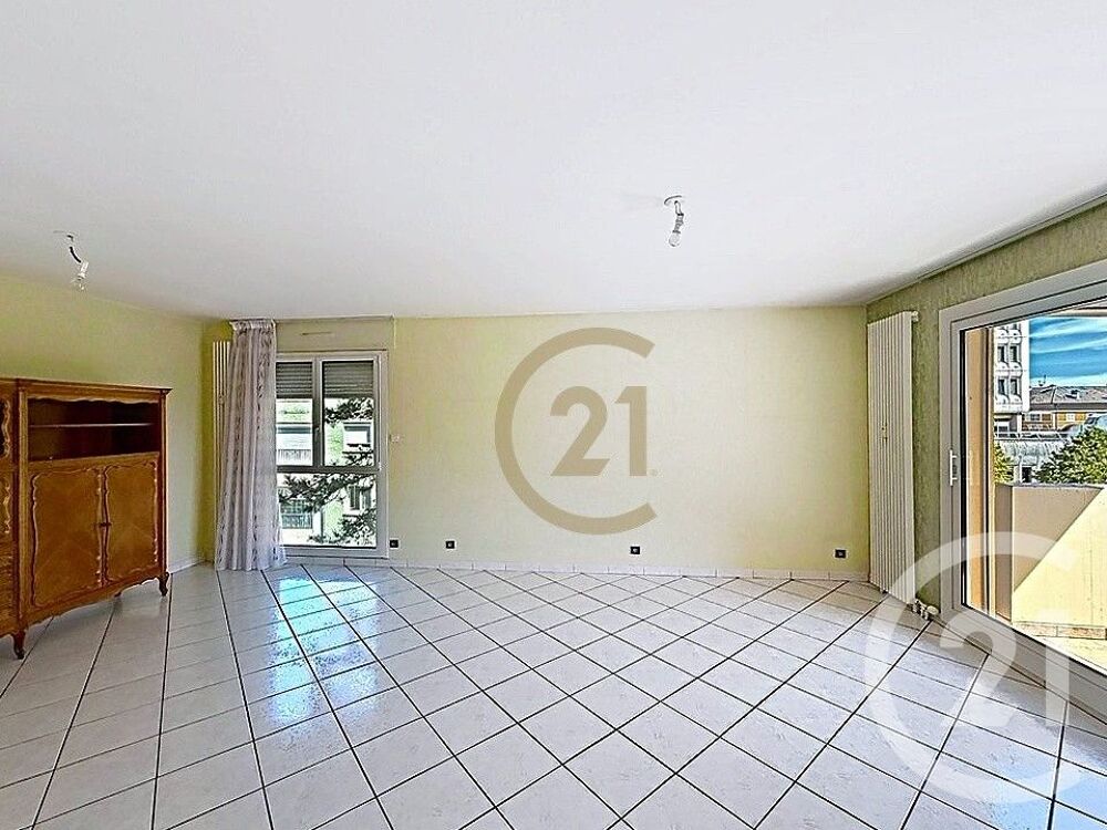 vente Appartement - 4 pièce(s) - 76 m² Belfort (90000)