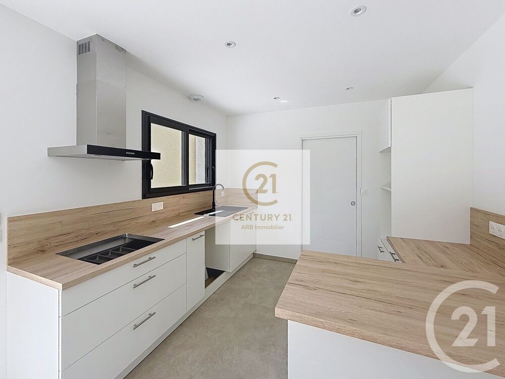 vente Maison - 7 pièce(s) - 201 m² La Chapelle-des-Fougeretz (35520)
