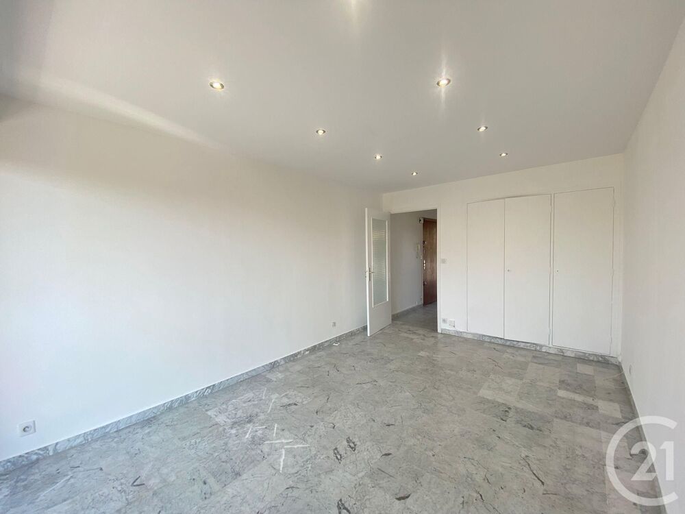 location Appartement - 1 pièce(s) - 35 m² Nice (06100)