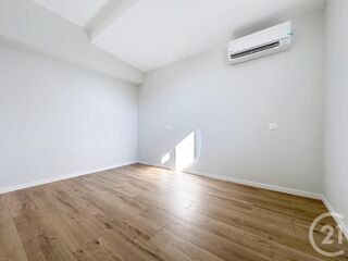  Appartement à louer 3 pièces 50 m²