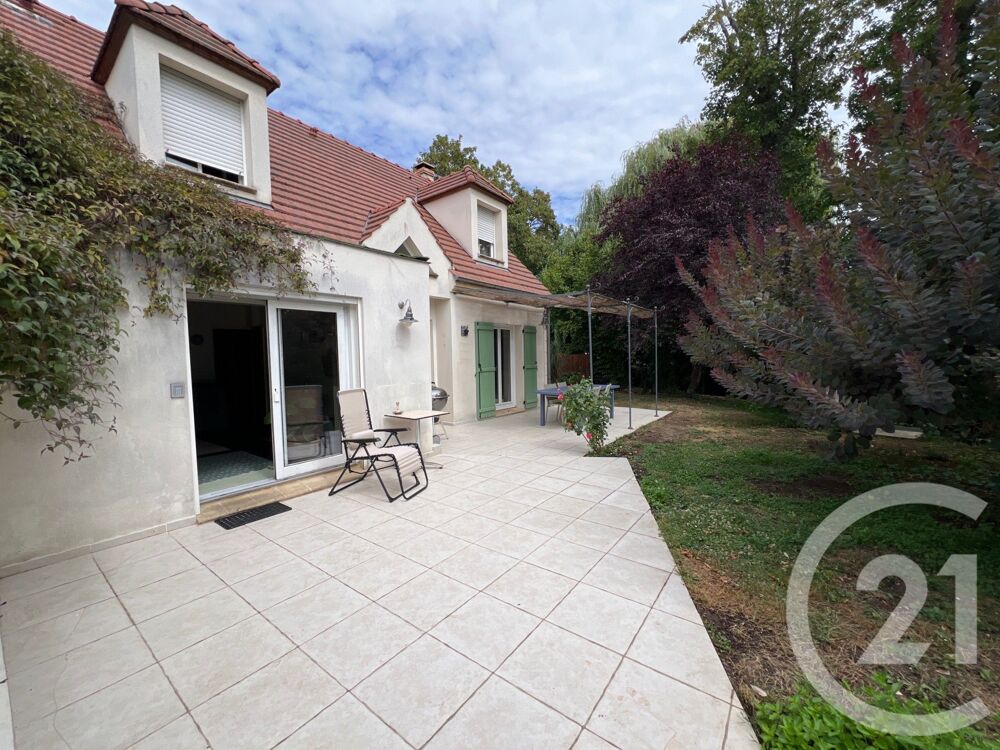 Maison 7 pièces 158 m² · à Maule · 158 m² · 495 000 €