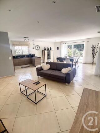  Maison à louer 4 pièces 113 m²