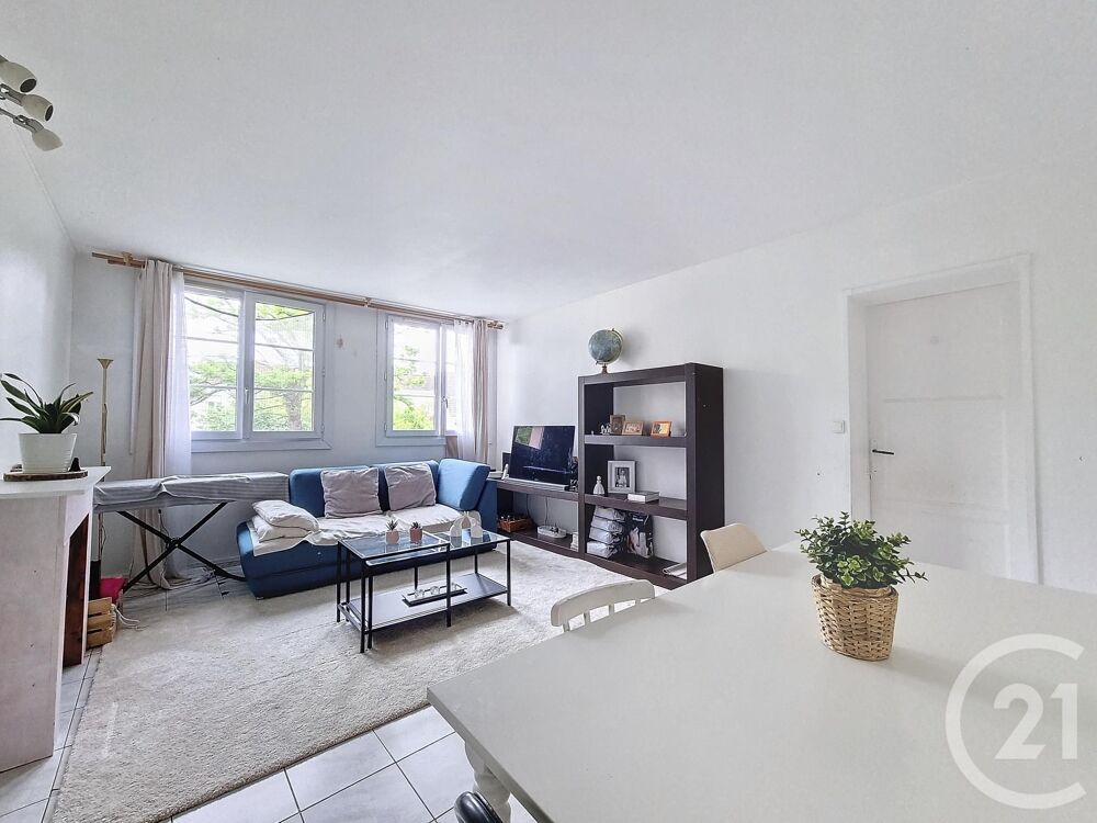 Appartement 4 pièces 67 m² · à Colombes · 67 m² · 215 000 €