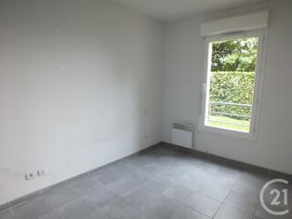  Appartement à louer 2 pièces 37 m²