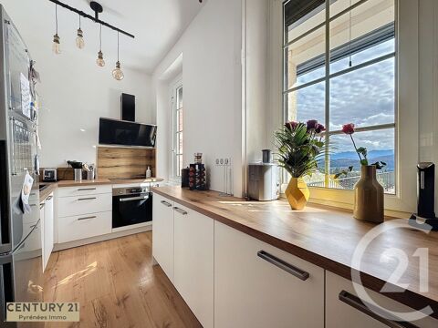  Maison  vendre 4 pices 320 m