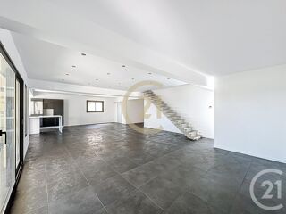  Maison à vendre 7 pièces 230 m²