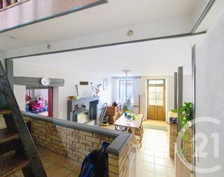  Maison  vendre 6 pices 229 m