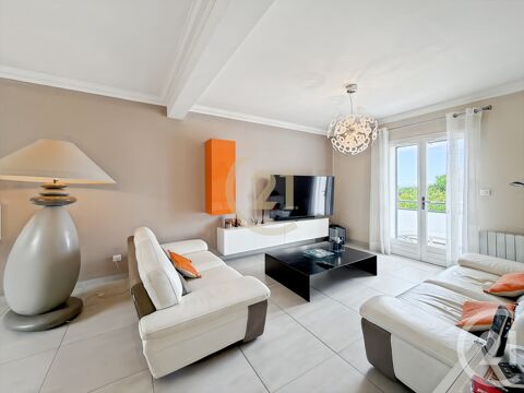   Vente Maison Maison - 7 pièce(s) - 208 m²