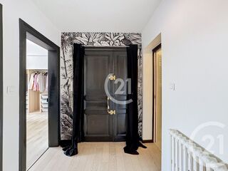 Appartement à vendre 4 pièces 107 m²