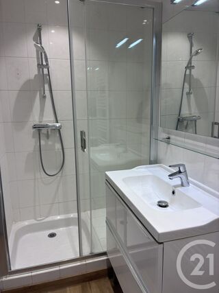  Appartement � louer 2 pi�ces 45 m�