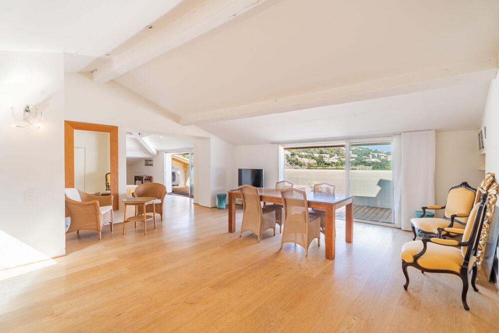 vente Appartement - 3 pièce(s) - 130 m² Villefranche-sur-Mer (06230)