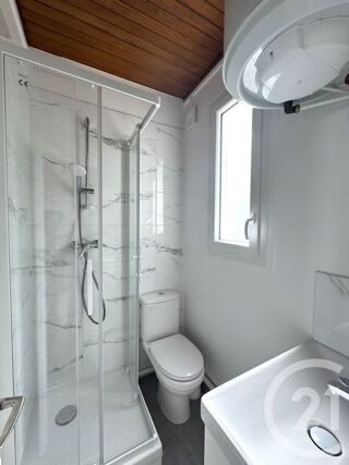  Appartement à louer 1 pièce 22 m²