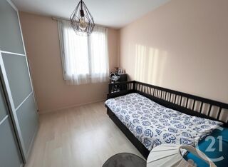  Appartement  vendre 4 pices 75 m