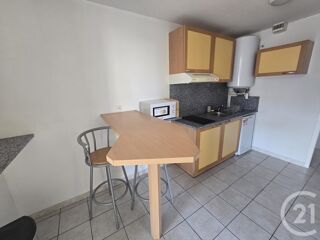  Appartement à louer 1 pièce 27 m²