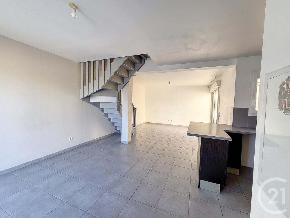 location Maison - 4 pièce(s) - 117 m² Le Soler (66270)