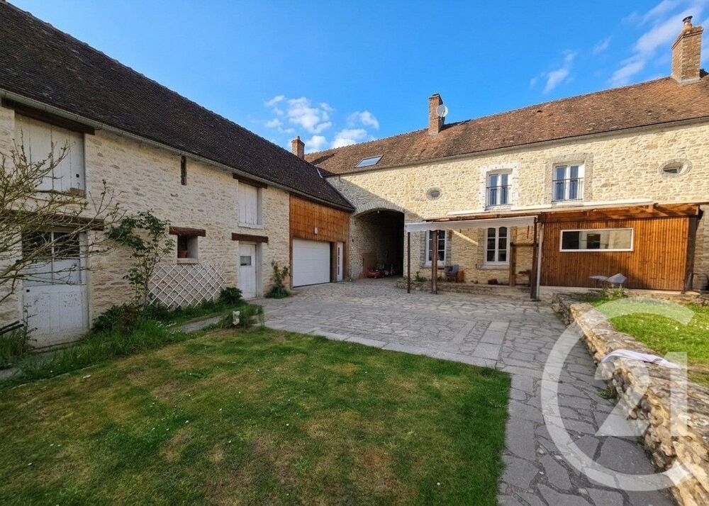 vente Maison - 6 pièce(s) - 120 m² Château-Landon (77570)
