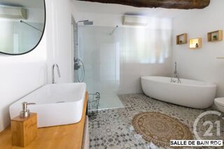  Maison à vendre 10 pièces 419 m²
