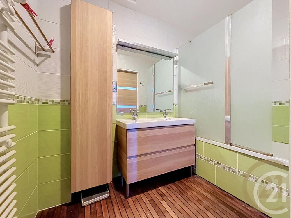 vente Maison - 5 pièce(s) - 403 m² Notre-Dame-de-Bondeville (76960)