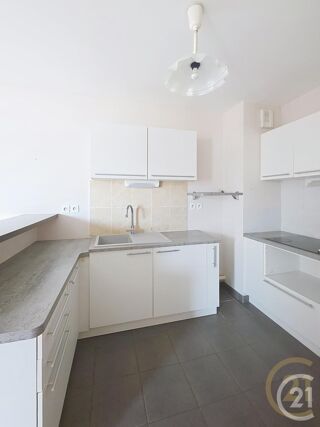  Appartement � louer 4 pi�ces 73 m� Deville les rouen