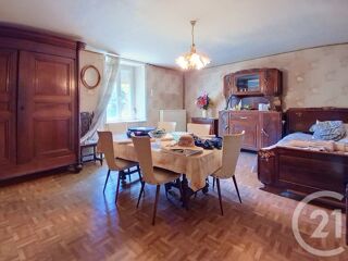  Maison à vendre 4 pièces 585 m²