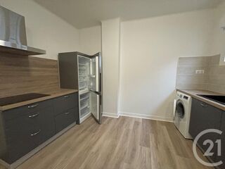  Appartement à louer 2 pièces 34 m²