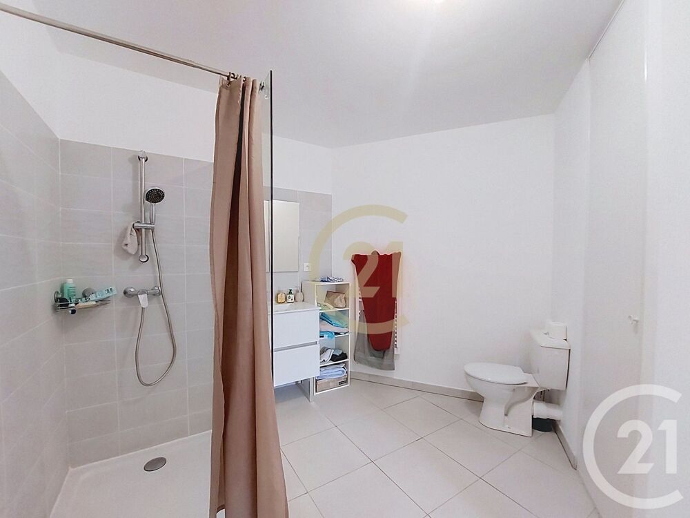 location Appartement - 2 pièce(s) - 46 m² Remoulins (30210)