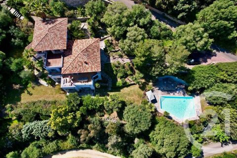 vente Maison - 8 pi�ce(s) - 239 m� Monticello (20220)