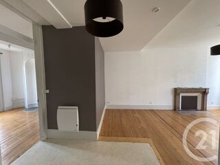  Appartement à louer 3 pièces 56 m²