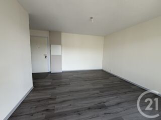  Appartement à louer 2 pièces 44 m²