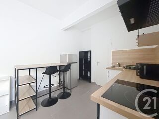  Appartement à louer 1 pièce 25 m²
